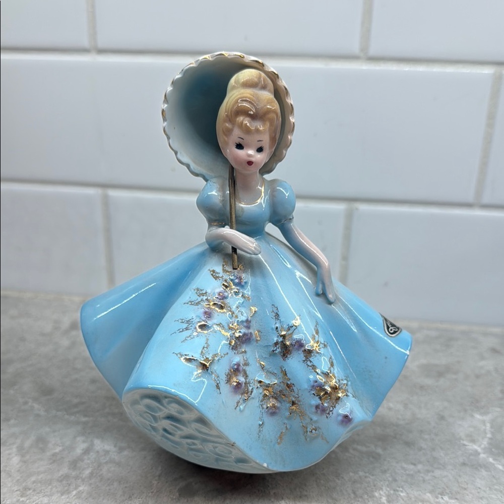 Rare Josef Originals Vintage Blue Ceramic music box with label and works